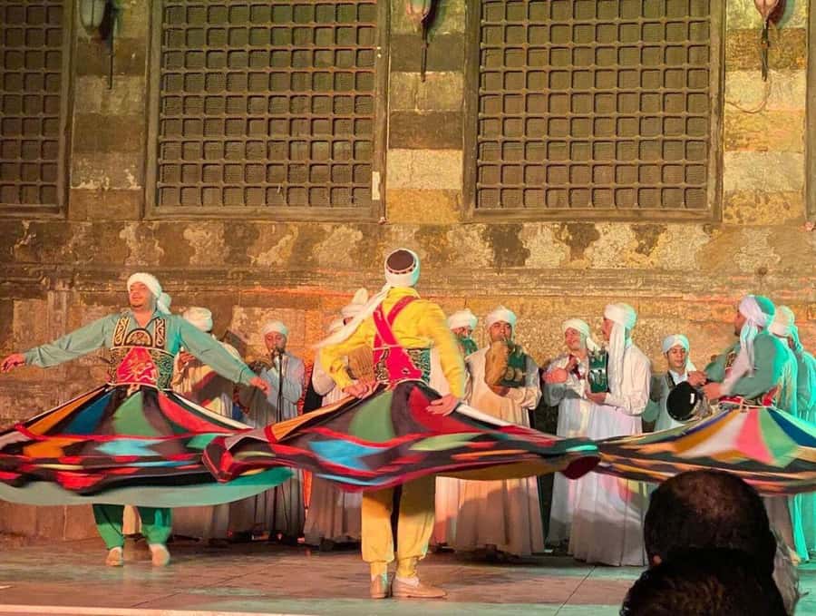 Cairo: Egyptian Heritage Tanoura Dancing Troupe Show - Key points to know before you book