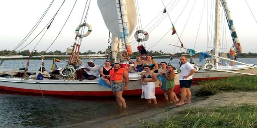 Cairo: Felucca ride on The Nile River with Meals - When to choose daytime or sunset