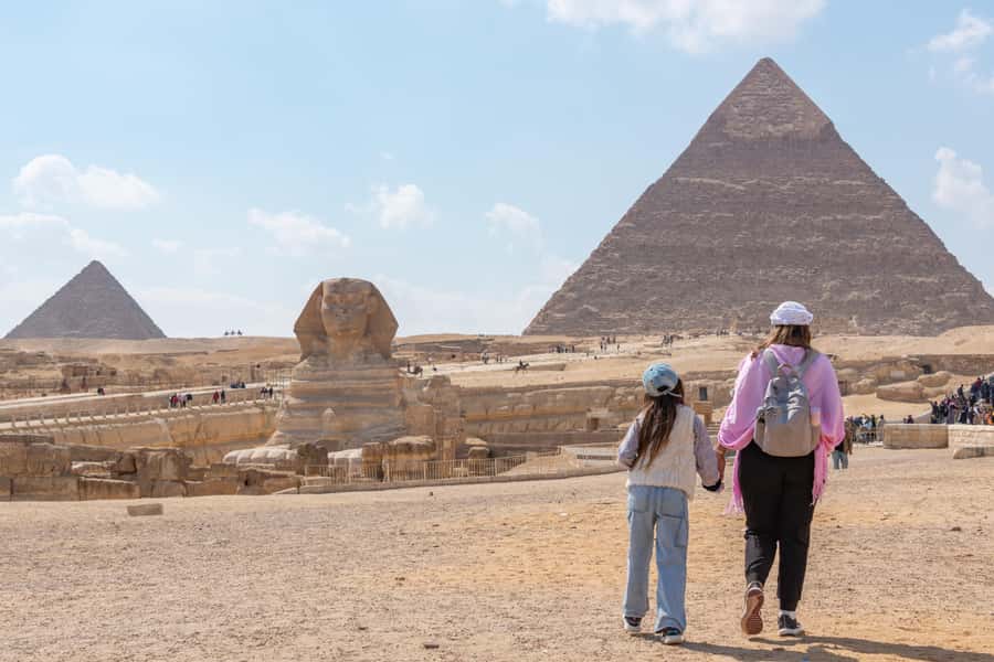 Cairo: Female-Guided Pyramids, Sphinx & Museum City Tour - The pace, group size, and possible weak spots