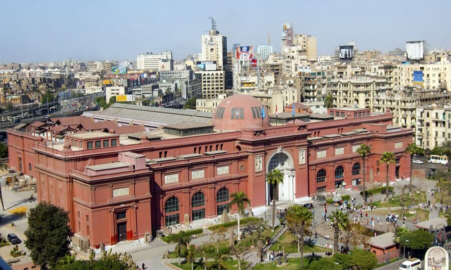 Cairo: Giza Pyramids, Egyptian Museum & Nile Dinner Cruise. - The Egyptian Museum and its vast collection