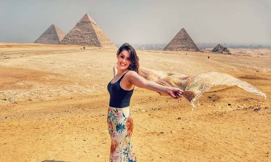 Cairo: Giza Pyramids, Egyptian Museum & Nile Dinner Cruise. - Guides, drivers, and the human side of the day