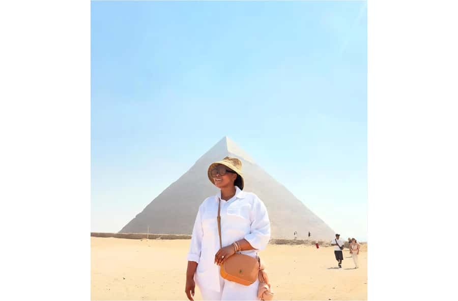 Cairo: Giza Pyramids & Grand Egyptian Museum Tour with Lunch - Giza Plateau: Three Pyramids and One Sphinx