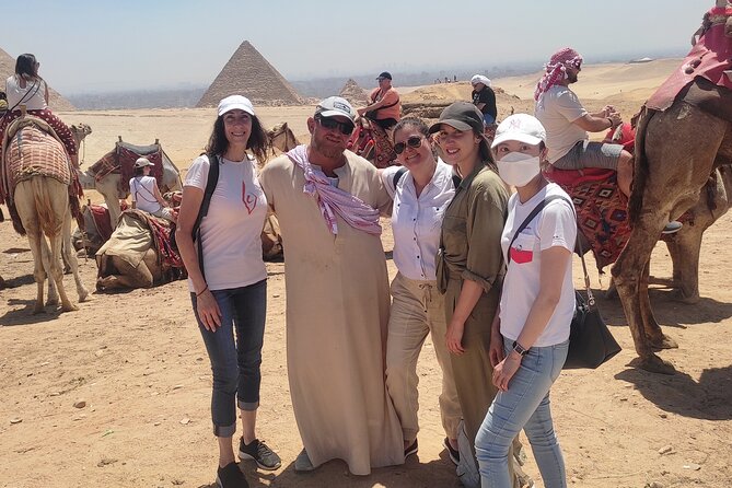 Cairo, Giza Pyramids, Great Sphinx, Egyptian Museum and Bazaar Private Tour - The panoramic viewpoint and short camel ride