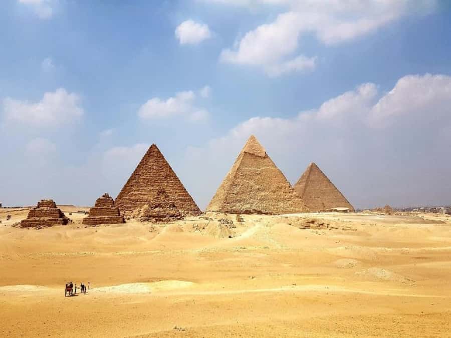 Cairo: Giza Pyramids, Sakkara & Dahshur All-Inclusive Tour - Lunch and the practical value of a private car