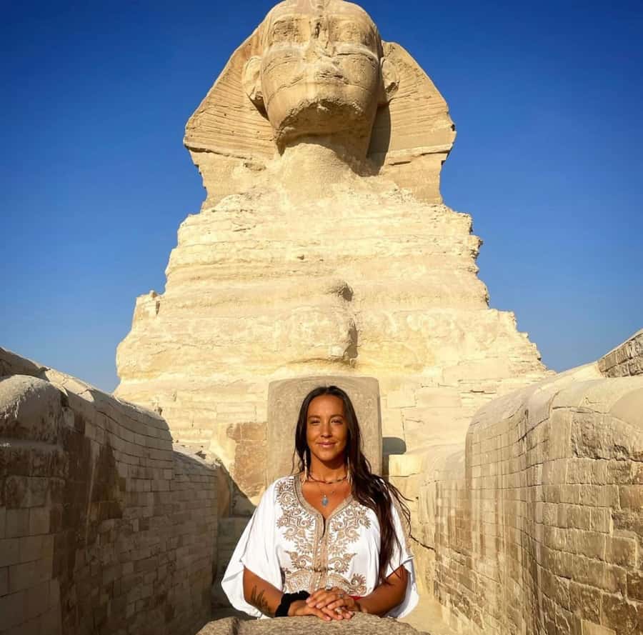 Cairo: Giza pyramids, Sphinx, and Great Pyramid Tour - Why this four-hour Giza tour is appealing