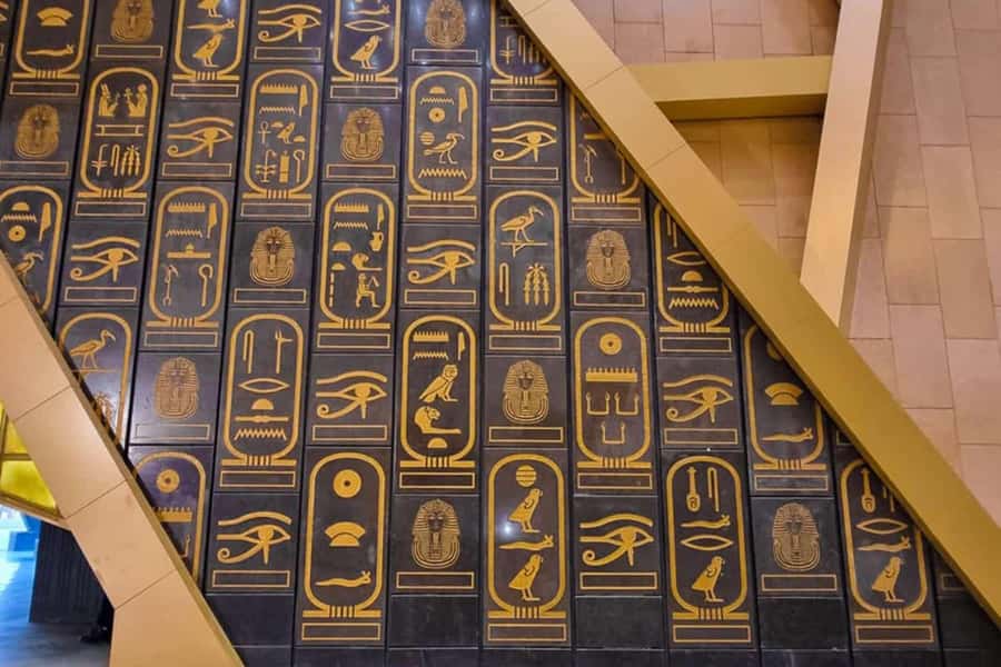 Cairo: Grand Egyptian Museum, Giza Pyramids and Sphinx Tour - The Sphinx and Khafre’s Valley Temple