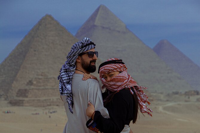 Cairo Layover Tours to Giza Pyramids and Sphinx From Cairo Airport - The Sphinx and Khafre’s temple