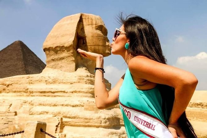 Cairo Layover Tours to Giza Pyramids and Sphinx From Cairo Airport - Meeting your guide at Cairo Airport
