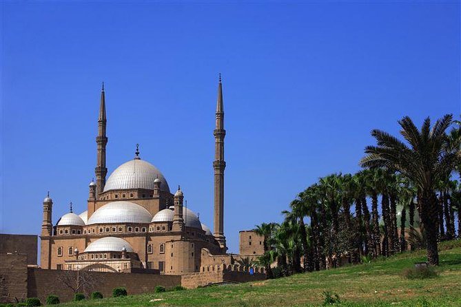 Cairo Luxury Tours to Egyptian Museum,Coptic Cairo & Bazaar - The Egyptian Museum: two hours with too much to see