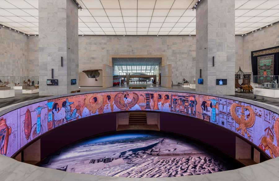 Cairo: Museum of Egyptian Civilization and Khan Al Khalili - Khan Al Khalili: where a guide earns the fee