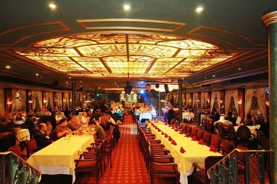 Cairo: Nile Dinner Cruise with Belly Dancer Show and Music - Arriving by hotel transfer or meeting point