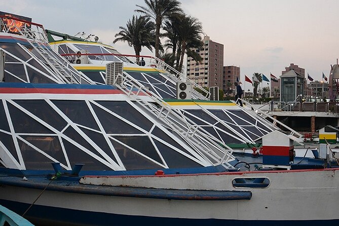 Cairo: Nile Dinner Cruise with Show & Shared Transfer - What the two-hour cruise includes
