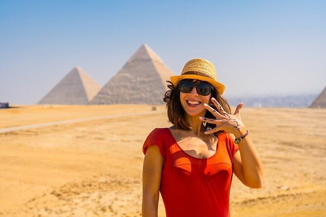 Cairo Over Day Egyptian Musuem & Pyramids with Transfer -Hurghada - Key points before you book