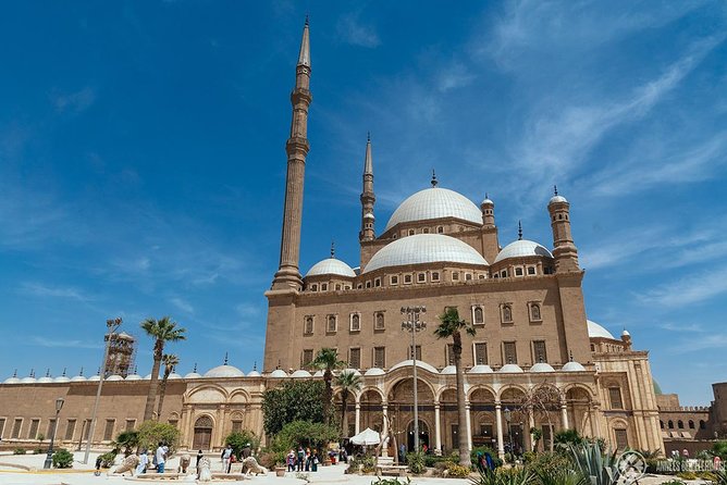 Cairo private day trip with private tour guide & car with driver - Bargaining at Khan el Khalili