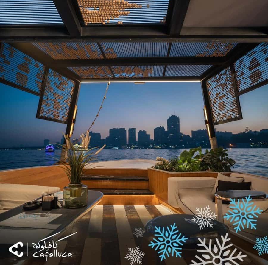 Cairo: Private Felucca Ride with Dinner and Drinks - Practical details that affect your evening