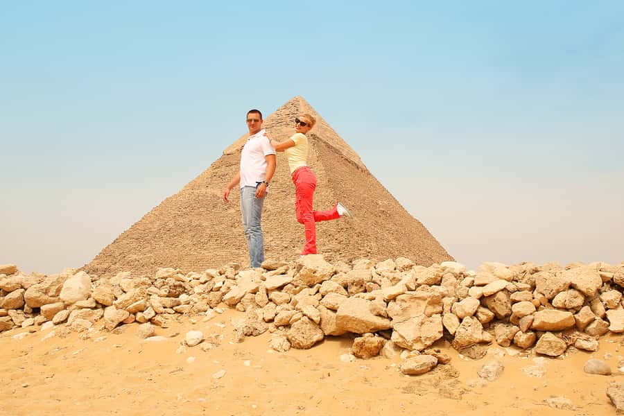 Cairo: Private Half-Day Pyramids Tour with Photographer - From your hotel to the Giza Plateau