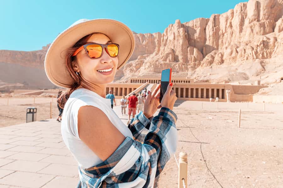 Cairo: Private Luxor Day Tour with Entrance fees by Flights - Cairo airport to Luxor in about one hour