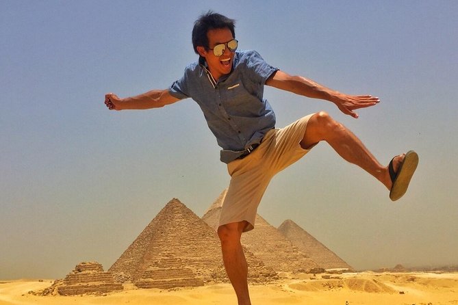 Cairo Private Tours To Giza Pyramids,Egyptian Museum & Bazaar - Giza’s three pyramids in one sweeping visit