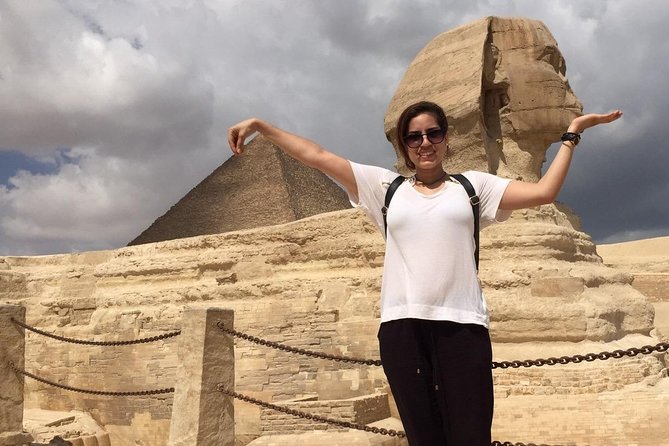 Cairo Private Tours To Giza Pyramids,Egyptian Museum & Bazaar - Guides, drivers, and the private-tour advantage