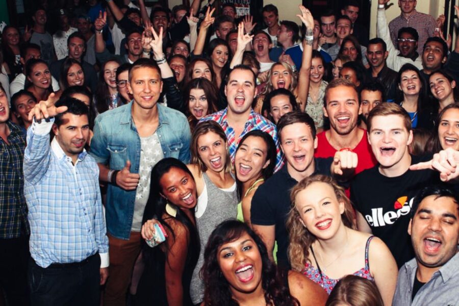 Cairo: Pub Crawl and Speakeasy Bar Tour with 2 Free Drinks - Why this Cairo night out is different