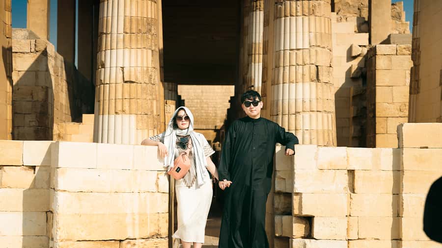 Cairo: Pyramids, Memphis, Sakkara & Dahshur Luxury Adventure - Guides make or break this private tour