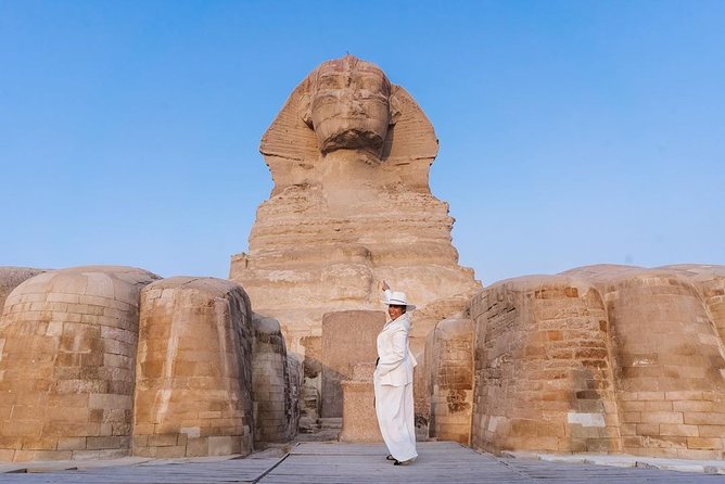 Cairo Pyramids of Giza - Giza’s Three Pyramids and the Sphinx