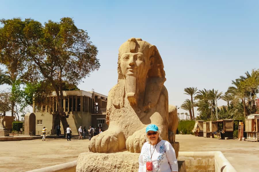 Cairo: Pyramids, Sakkara & Memphis Tour with Lunch - Memphis: ancient capital, compact visit