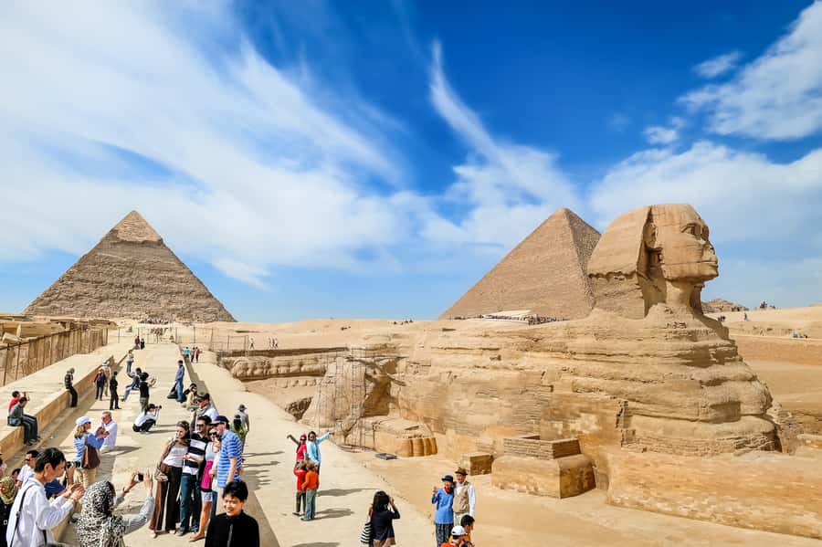 Cairo: Pyramids, Sakkara & Memphis Tour with Lunch - Lunch, water, and the practical rhythm of the day