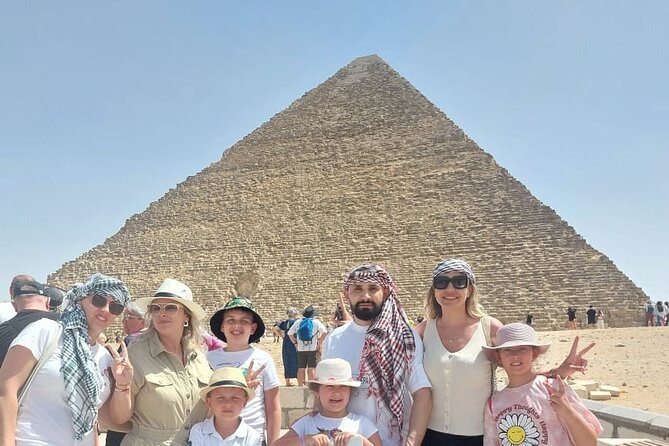Cairo pyramids tour from Hurghada and Nile boat without Stopping - Giza Pyramids and the Sphinx deliver the big moment