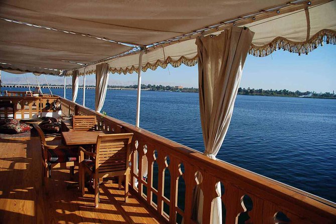 Cairo sailing boat Tours on the Nile by felucca - A two-hour change of pace on the Nile