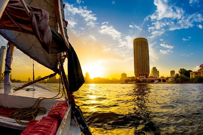 Cairo sailing boat Tours on the Nile by felucca - Lunch: Egyptian buffet or takeaway meal?