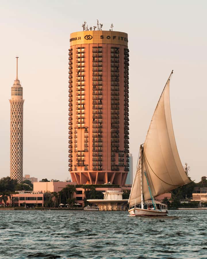 Cairo: Sunset Felucca Ride and Food Tour With Private Guide - One hour on the Nile at sunset