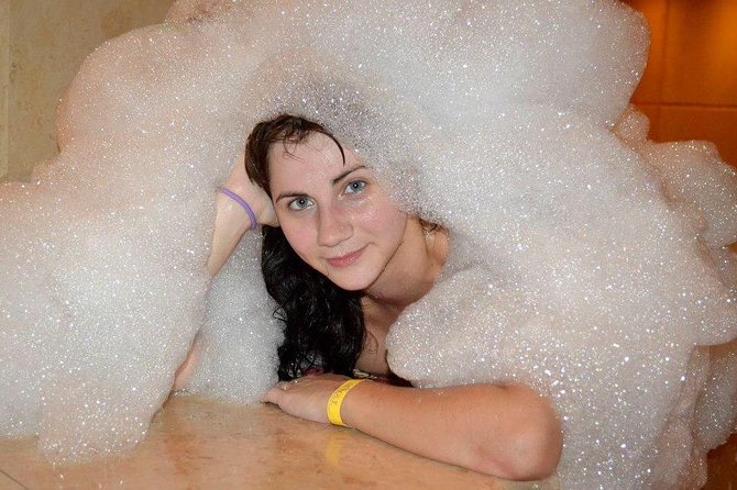 Cleopatra Massage Sauna, Jacuzzi, Steam bath w/transfer-Hurghada - Coconut cream mask and full body massage