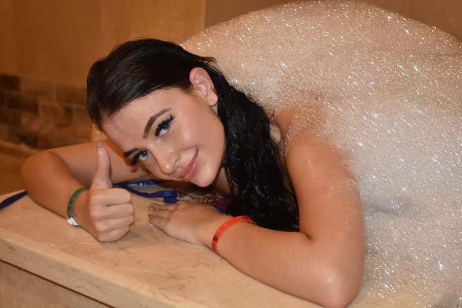 Cleopatra Massage Sauna, Jacuzzi, Steam bath w/transfer-Hurghada - Getting there by hotel transfer