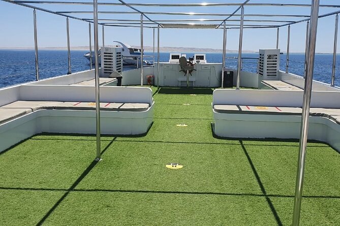 Conquest Semi Submarine Snorkeling Trip With transfer -Hurghada - Who Will Enjoy This Two-Hour Excursion?