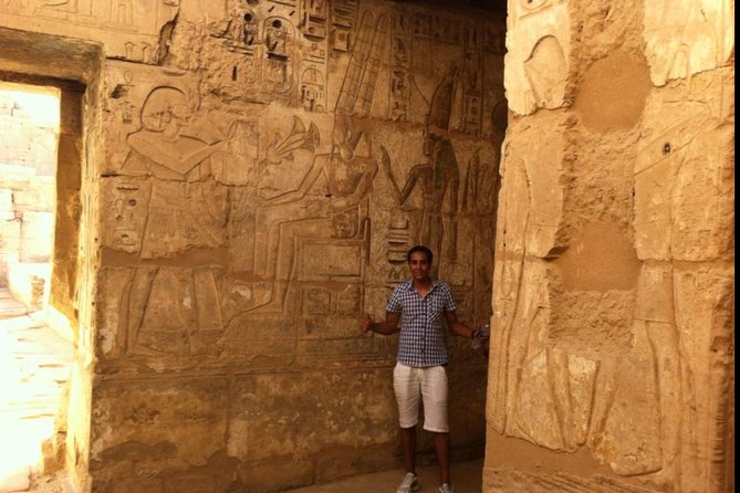 Custom day tour the East Bank in Luxor - Moving on to Luxor Temple