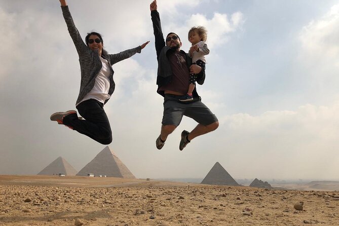 Day Tour to Giza Pyramids, Memphis City And Saqqara Pyramid - A guide can make or break the day