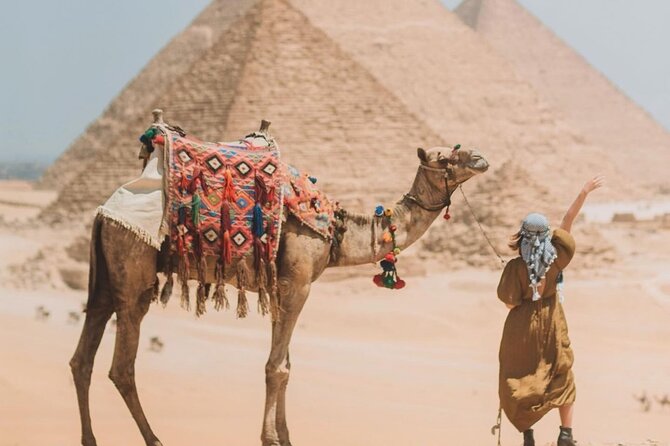 Day Tour to Giza Pyramids , sphinx ,With all the highlights - The pyramid plateau: Khufu, Khafre, and Menkaure