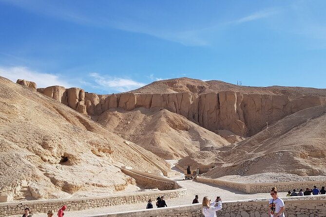 Day Tour To Luxor from Hurghada by Bus - Where does Luxor Temple fit?