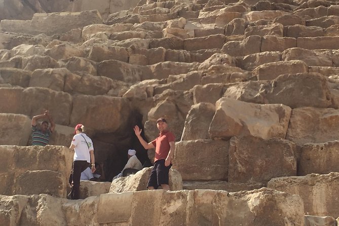 Day Tour To Pyramids of Giza and Egyptian Museum - Egyptian Museum: two hours among royal treasures