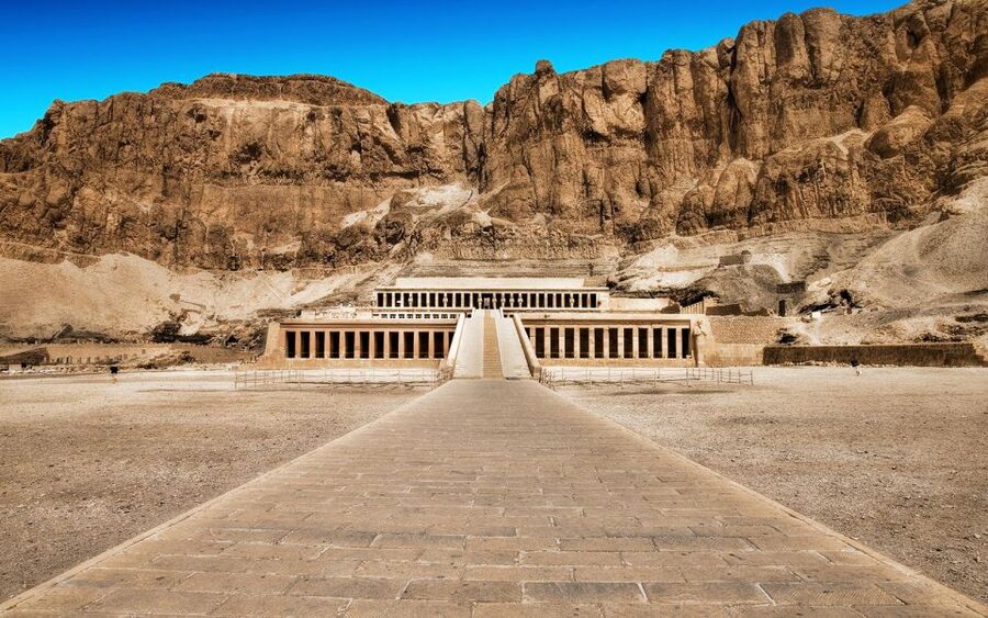Day Tour visit Edfu Kom Ombo temples from Luxor - What the guide adds, and where the risk lies