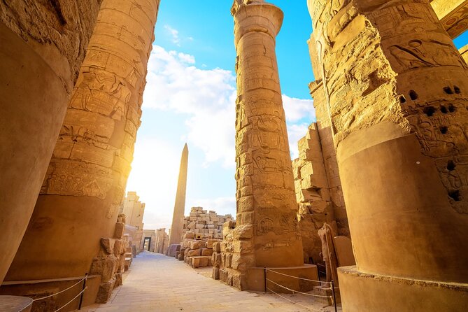 Day Trip from Hurghada to Luxor Kings Valley Small Group - What the Egyptologist Guide Adds