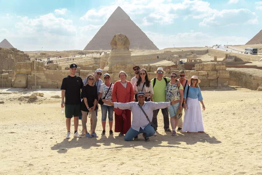 Discover Cairo: Pyramids, Museum & Sphinx Tour from Hurghada - Key points to know before booking