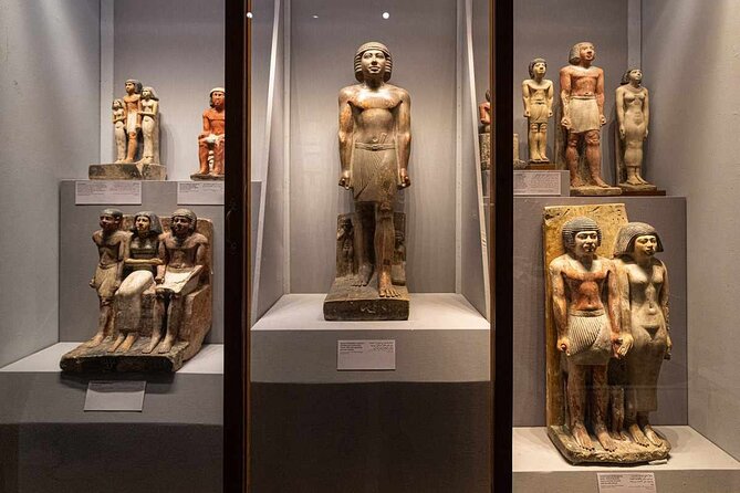 Egyptian Museum & Giza Pyramids in Cairo Private Tour Guide - The Royal Mummies Room and pharaohs of Egypt