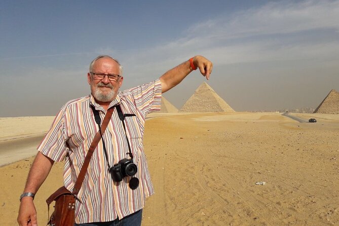 Excursion Hurghada Cairo Pyramids by plane - Small Group - Khan Al-Khalili, Old Cairo, or modern Cairo