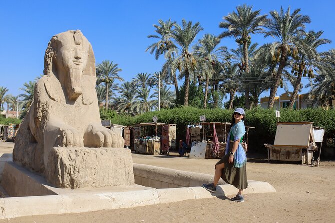 Exploring Egypt's Marvels: Giza, Saqqara, Memphis & Dahshur - The Great Pyramid of Khufu: wonder with an extra ticket
