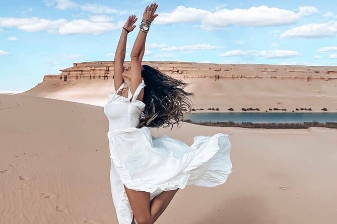 Fayoum 4x4 Safari Adventure, Sandboarding, Lunch, Felucca - Sandboarding and the practical side of desert fun