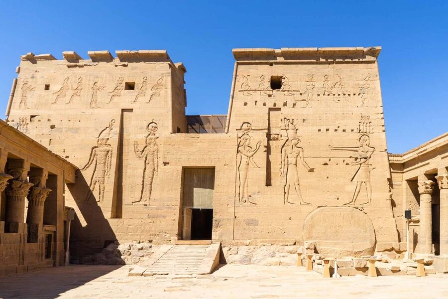From Aswan: 4-Day 3-Night Nile Cruise with Hot Air Balloon - Day 3: Edfu Temple by horse carriage