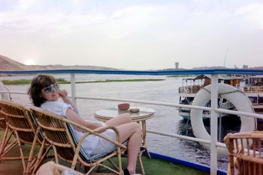 From Aswan: 4-Day Nile Cruise from Aswan to Luxor with Guide - Day three: Edfu and the pleasures of river time