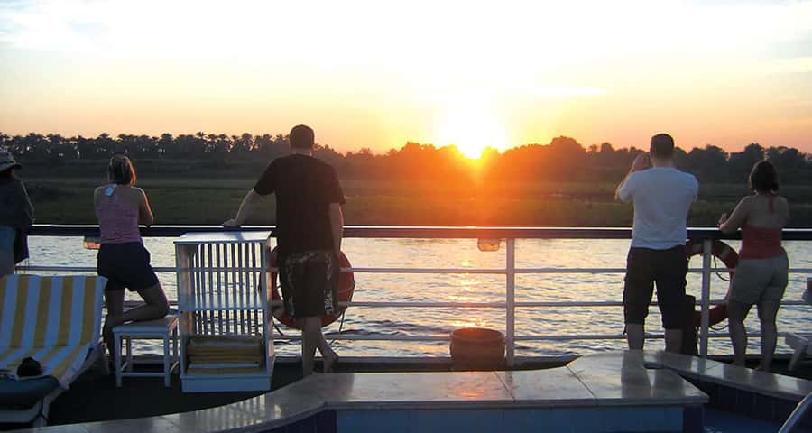 From Aswan: 4-Days 3-Night Nile Cruise with Hot Air Balloon - Should you book it?